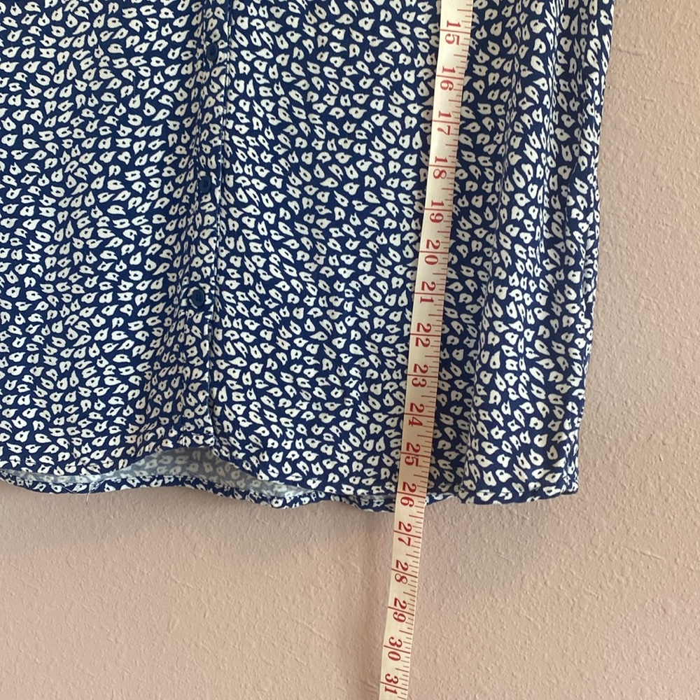 Amazon Essentials top, Size L - Picture 4 of 7